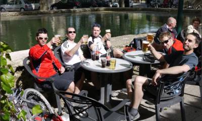 Toujours là pour la bibine !