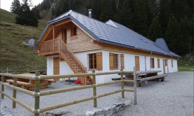 La Cabane de Sori reconstruite après un incendie